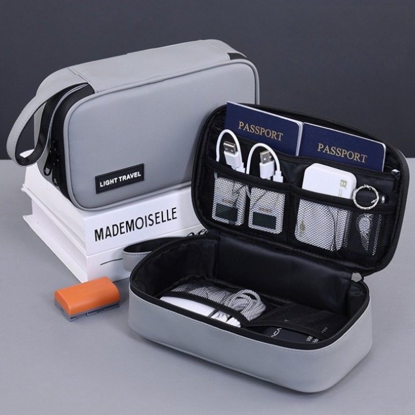 Travel Accessories Gadget - Bolsa de almacenamiento ligera para dispositivos