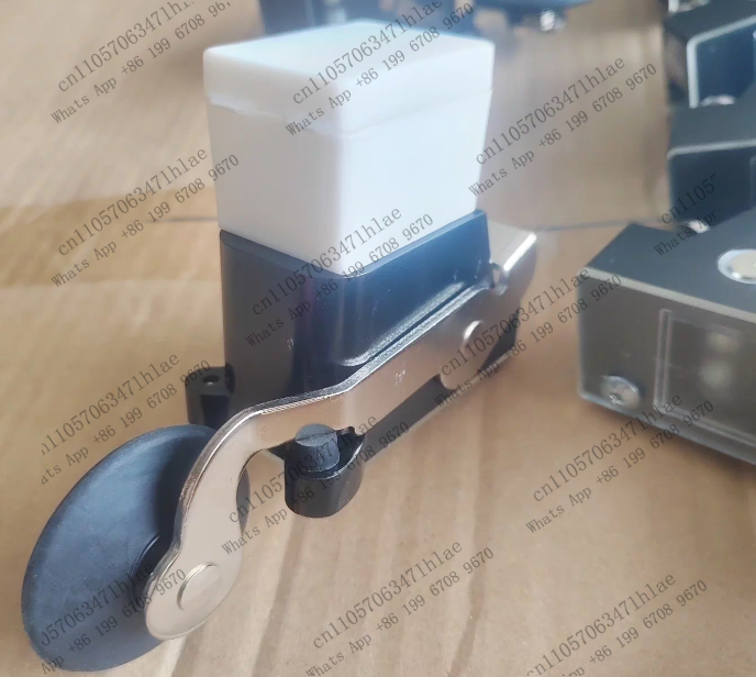 Nuevo interruptor de ascensor  - Travel Accessories Brand reseña y precio
